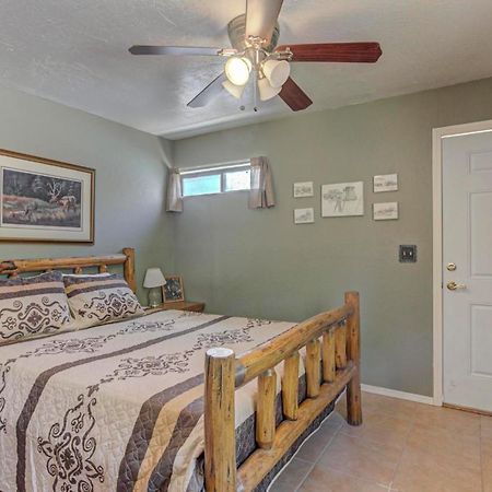 Pine Cabin Luaran gambar
